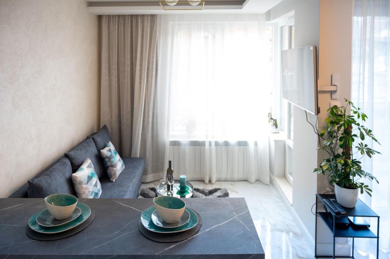 Modern Central Studio Apartment Sofia Exterior photo
